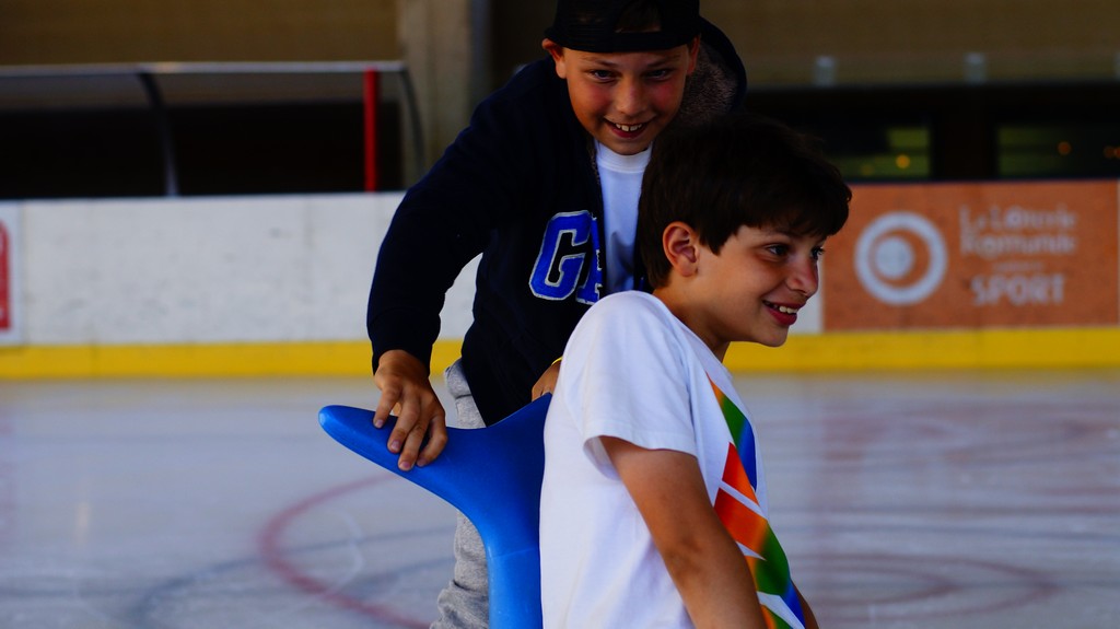 Village Camps International Summer Camp Leysin, Switzerland 2026-08-15 https://www.villagecamps.com/journals_admin/images/1594-9809-2 (3).jpg